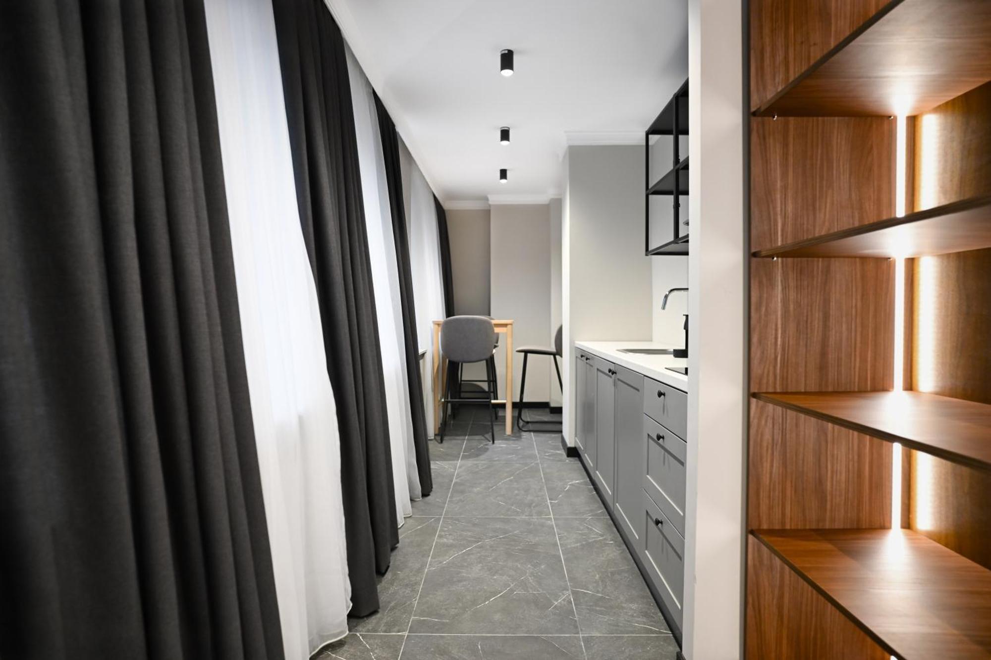 Ξενοδοχείο με διαμερίσματα Black Gallo Residences *
