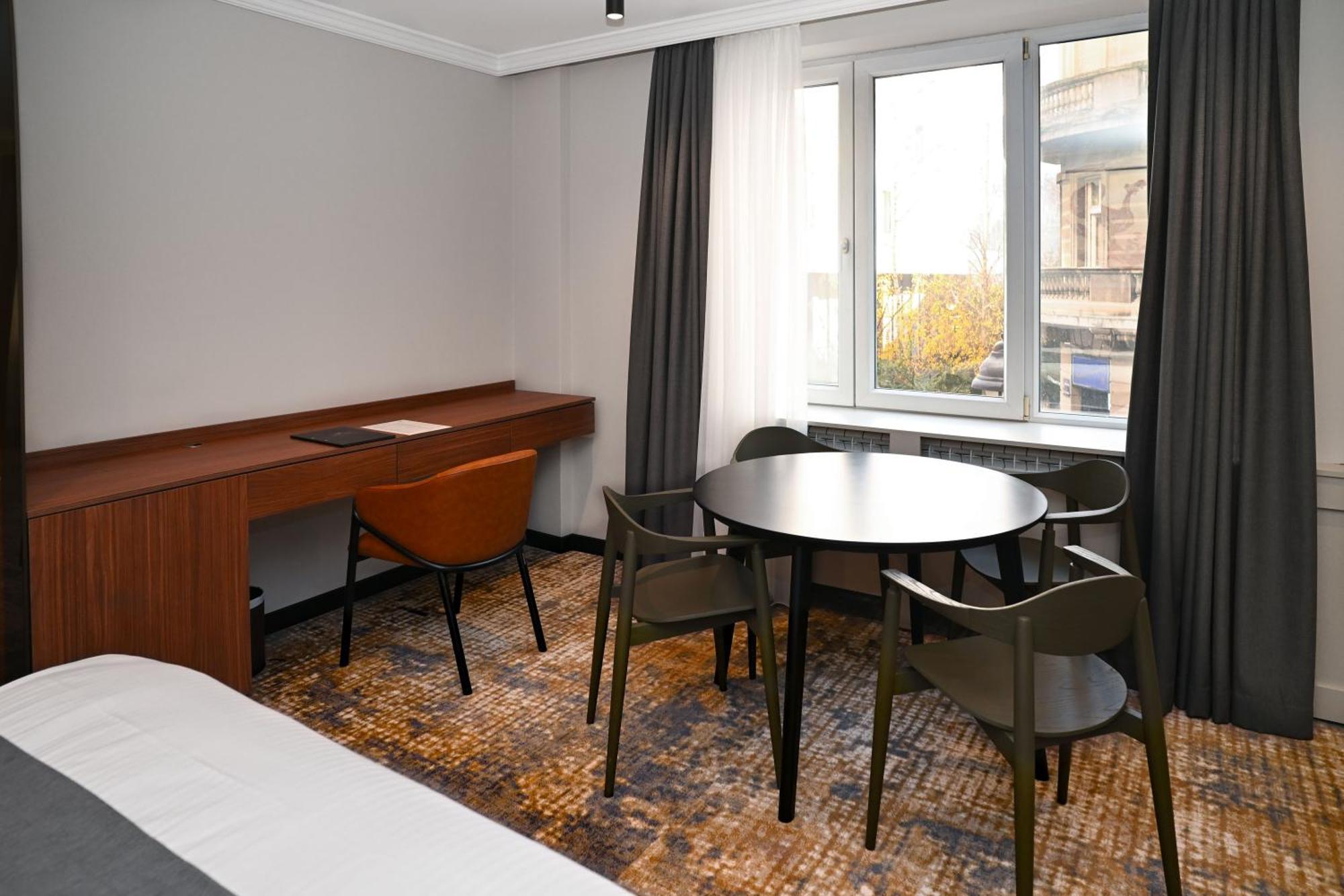 Black Gallo Residences Aparthotel